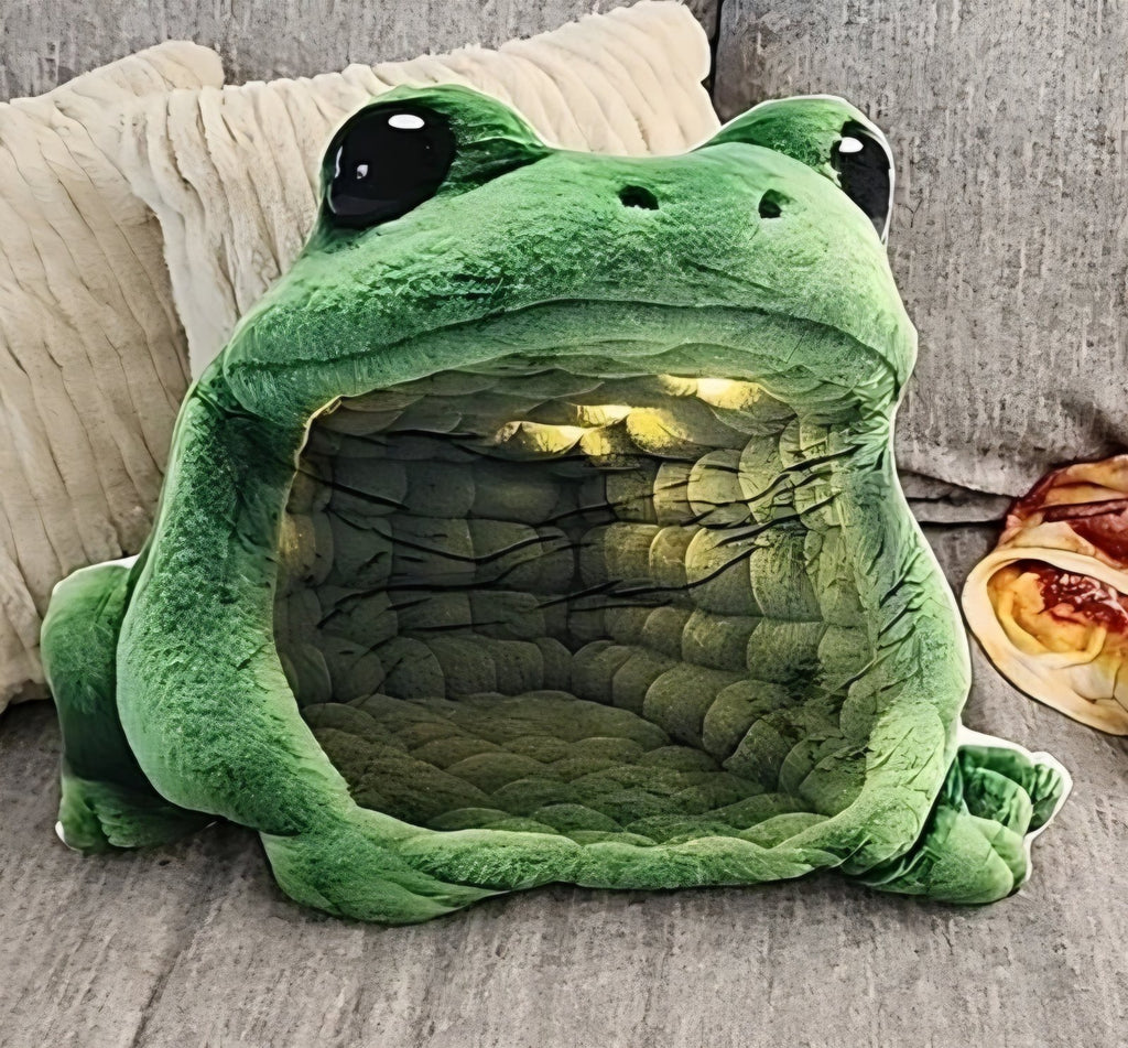 Real photo of the Giant Green Frog flat plush shaped pillow (1 of 4)