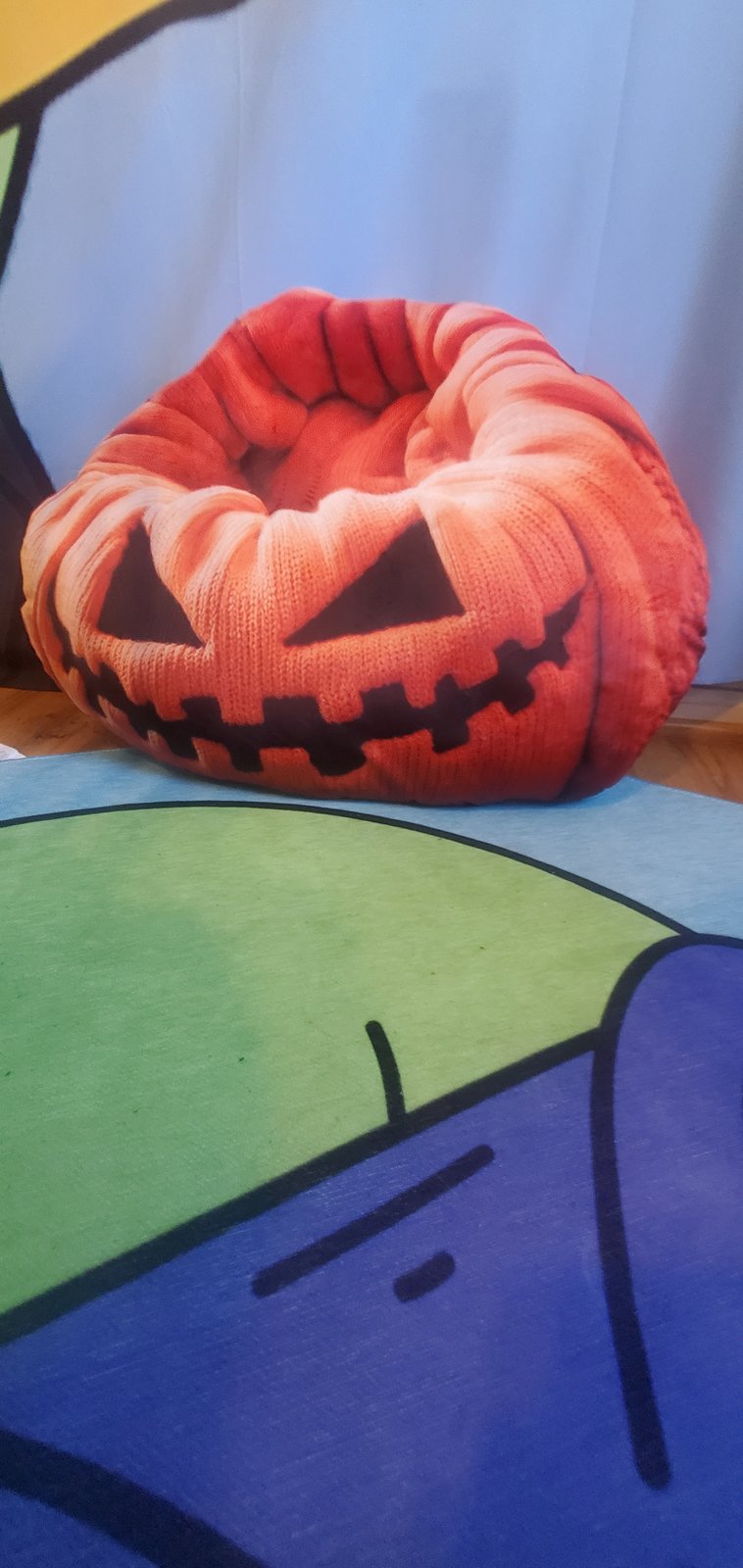Real photo of the Halloween Jack-o'-Lantern flat plush shaped pillow